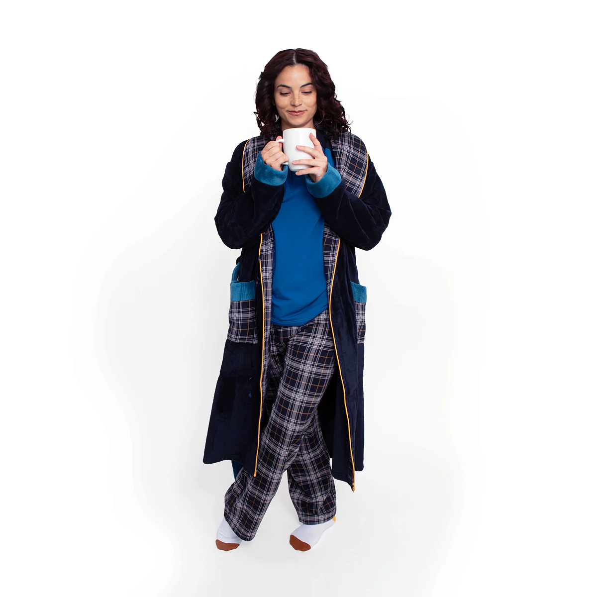 Lavish Chateau Bathrobe - Image 6